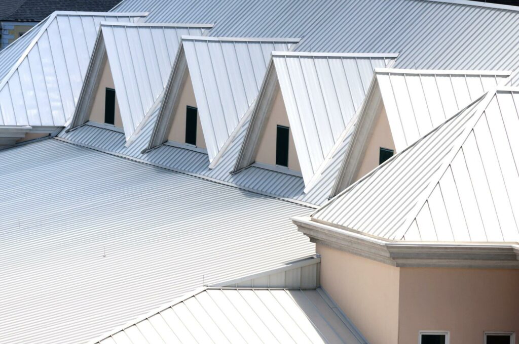 The Ultimate Guide to Choosing and Applying Metal Roof Sealant